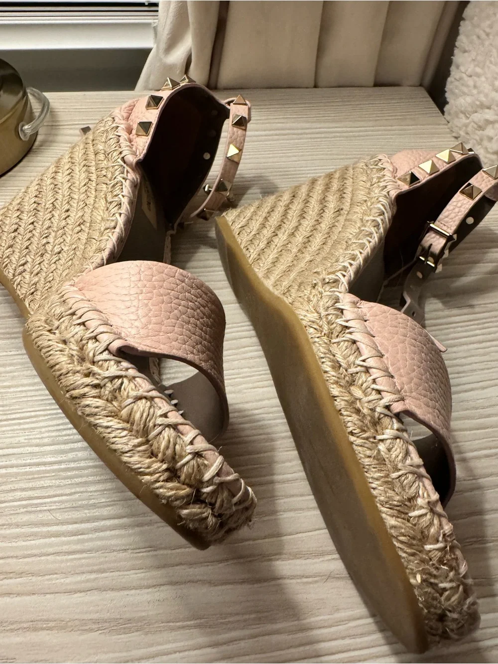 VALENTINO GARAVANI AUTHENTIC blush pink rockstud espadrills. ORIGINAL PACKAGING